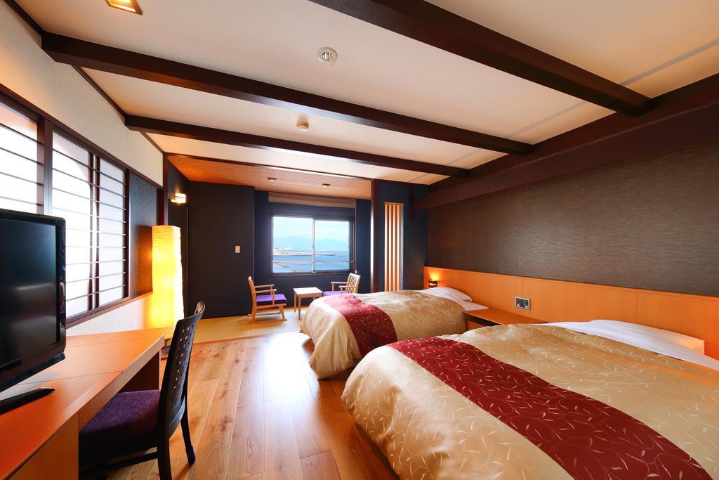 Seaside Hotel Mimatsu Ooetei Beppu Kültér fotó