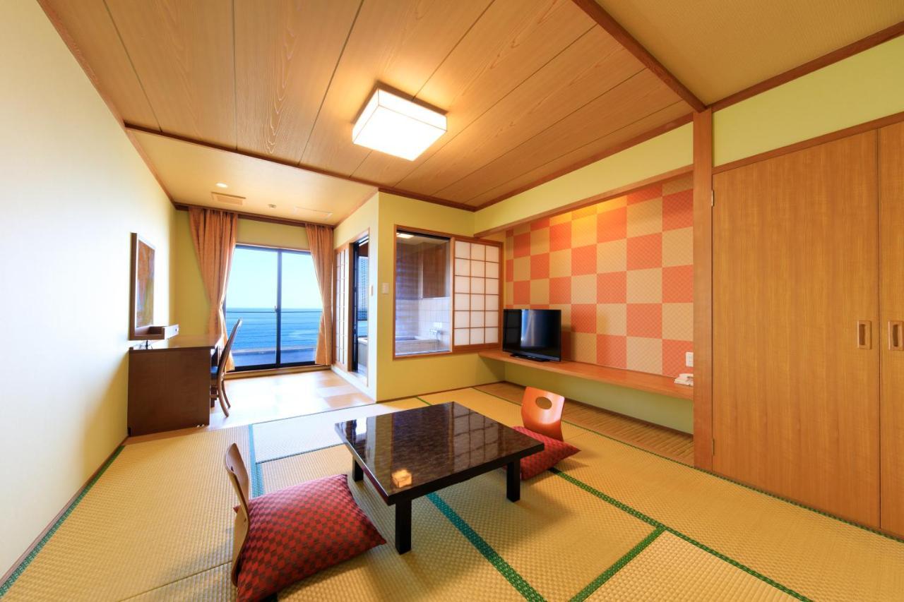 Seaside Hotel Mimatsu Ooetei Beppu Kültér fotó